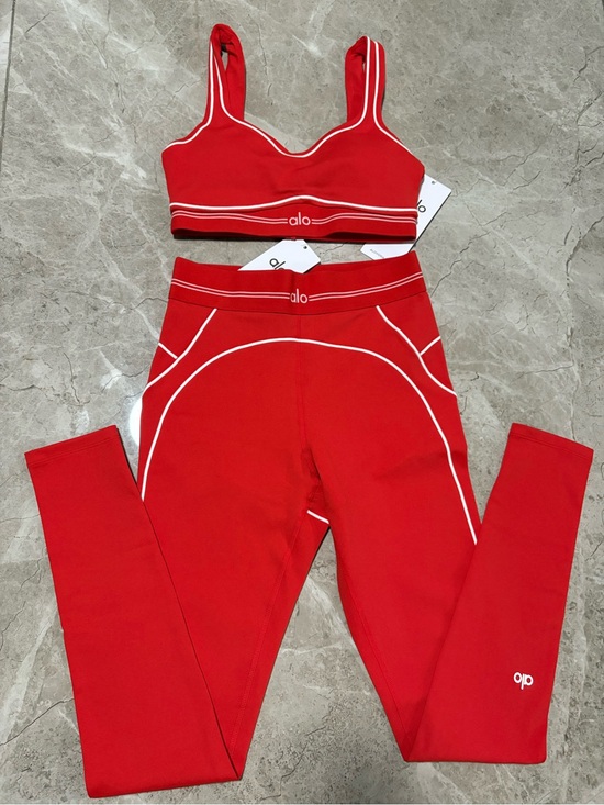 ALO Yoga Pants - ALO Yoga Red Sculpting Leggings & Sports Bra Set with White Piping